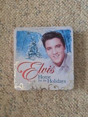 Elvis Presley Home for the Holidays Collector's Edition